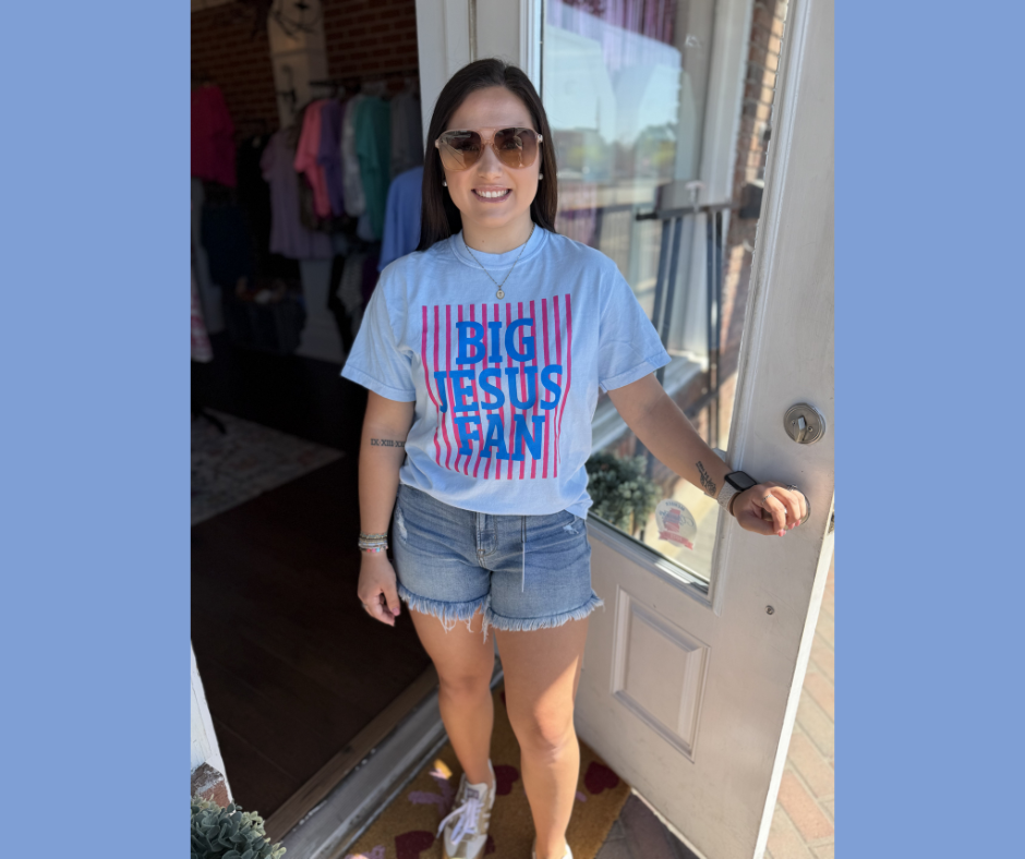 Big Jesus Fan Graphic Tee